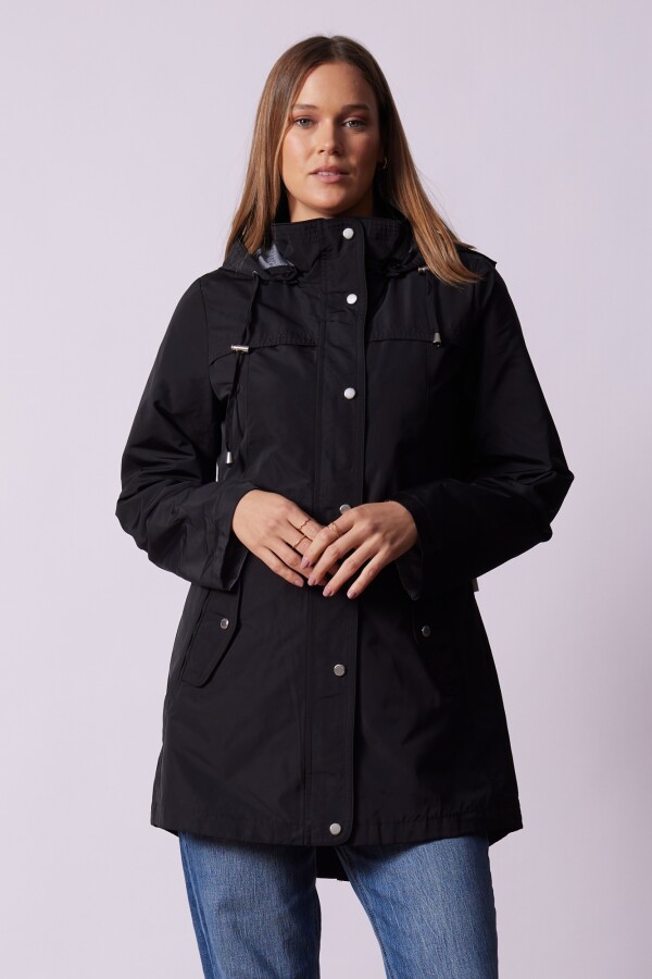 Campera Liviana Water Repellent NEGRO