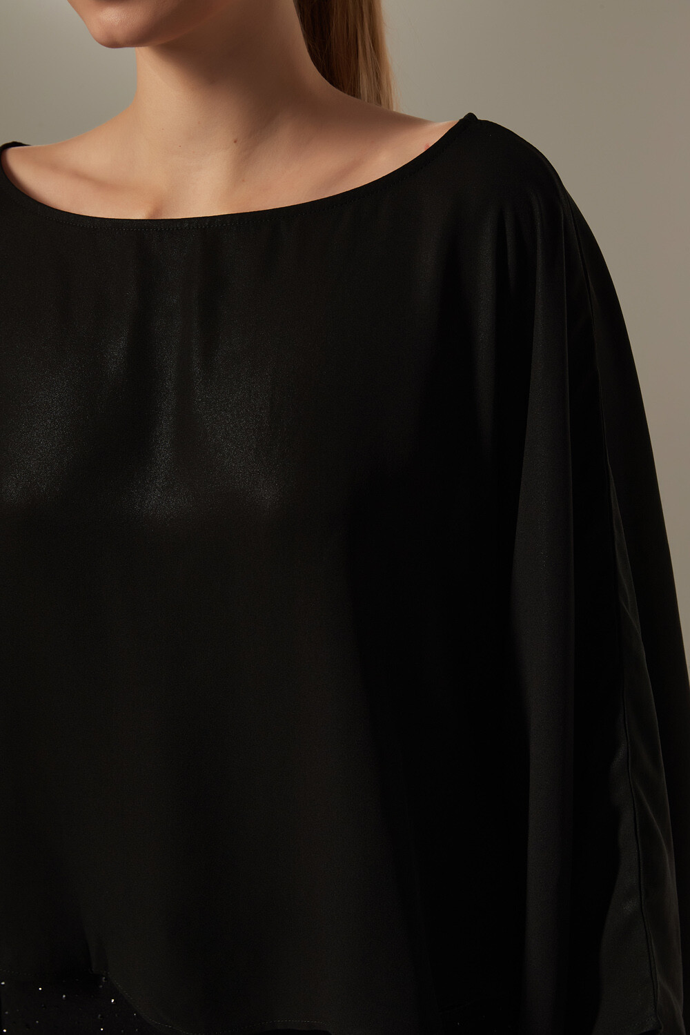 Blusa Otaka Negro