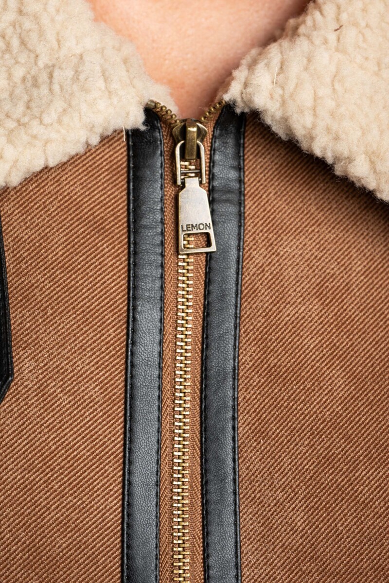 Chaleco Gamulan Camel