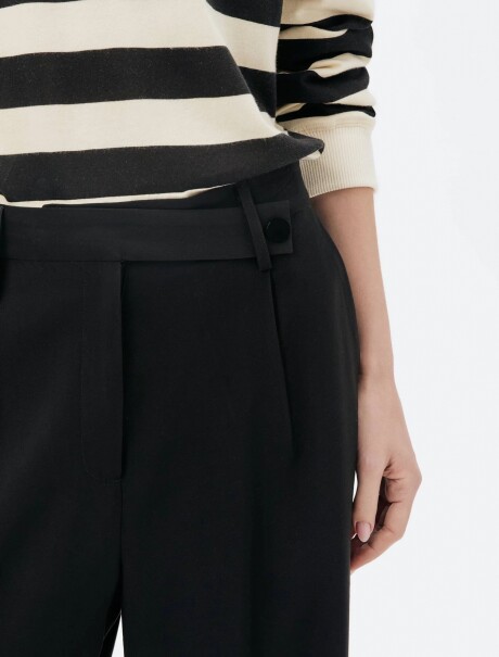 PANTALÓN RECTO DE TALLE ALTO NEGRO