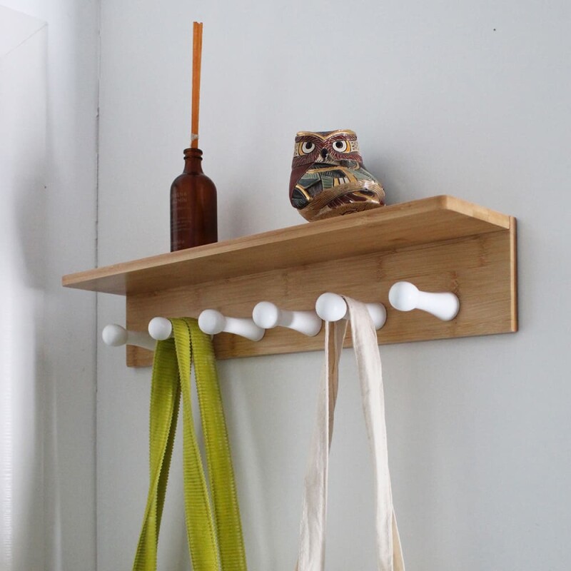 Estante perchero de pared bambú Estante perchero de pared bambú