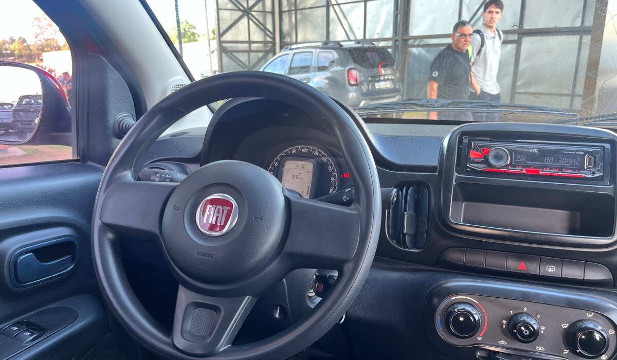 FIAT MOBI EASY 1.0 - 2018 FIAT MOBI EASY 1.0 - 2018