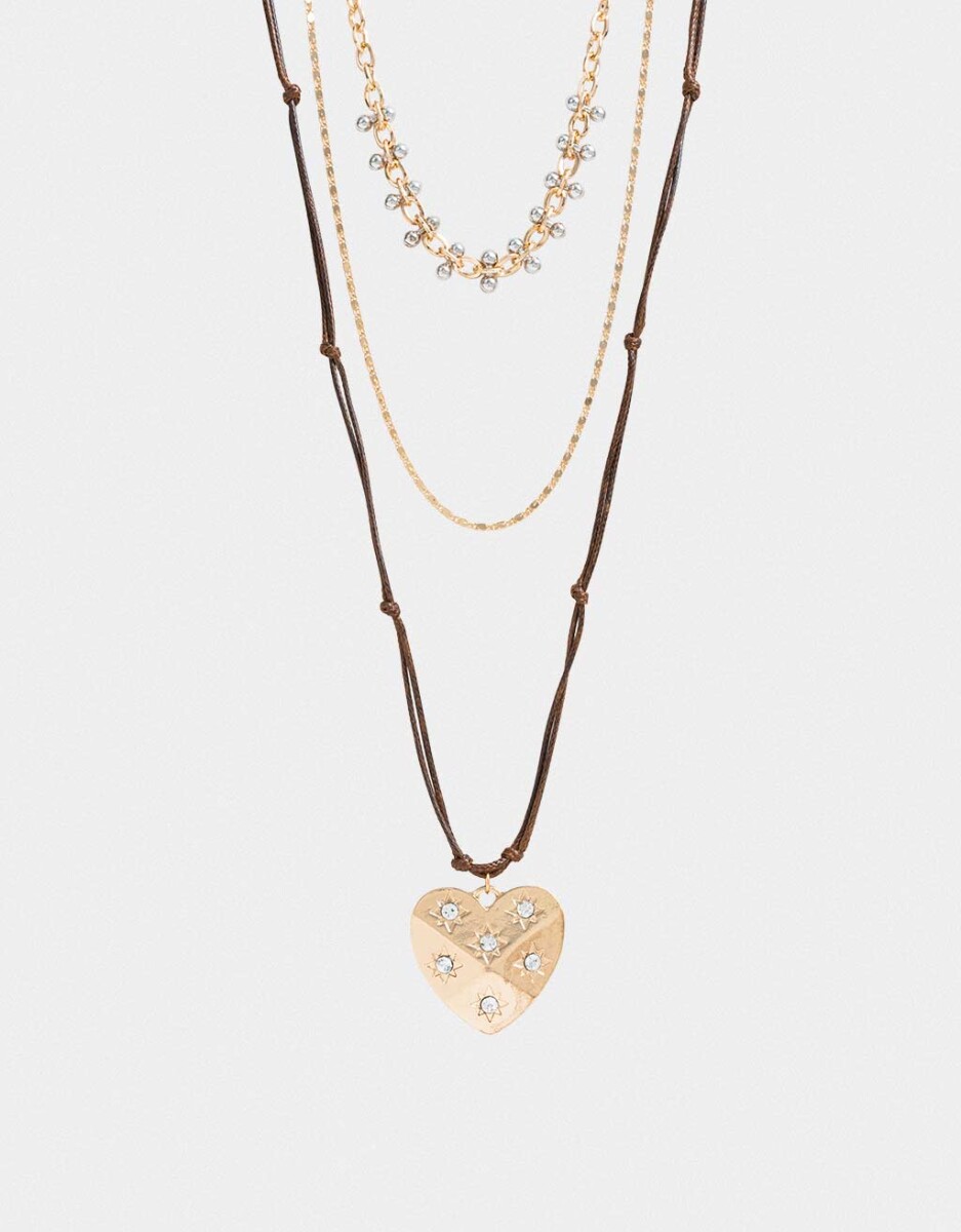 Collar Corto Con Corazón 