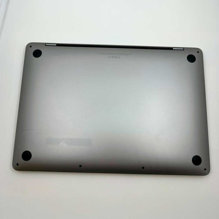 MacBook Pro 13" 2020 M1 - 8GB RAM 512 SSD MacBook Pro 13" 2020 M1 - 8GB RAM 512 SSD