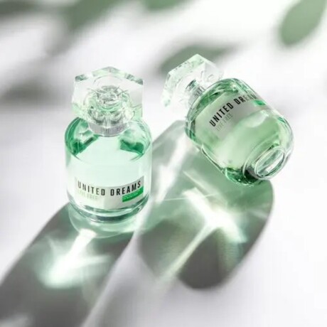 Set Perfume Benetton Live free EDT 80ML+ Body Lotion Set Perfume Benetton Live free EDT 80ML+ Body Lotion