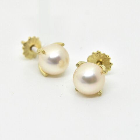 Caravanas de Oro 18Kilates con Perla de Cultivo 7.5 a 8mm Engarce 4 Puntas Caravanas de Oro 18Kilates con Perla de Cultivo 7.5 a 8mm Engarce 4 Puntas