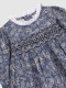 Vestido De Flores Con Smock Gris Azulado
