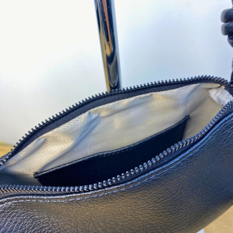 Cartera Cuernia Wanna Negro