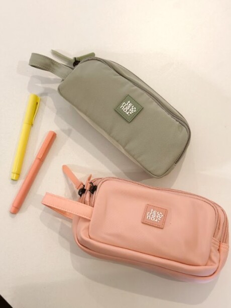 Cartuchera Clásica Essence Oliva