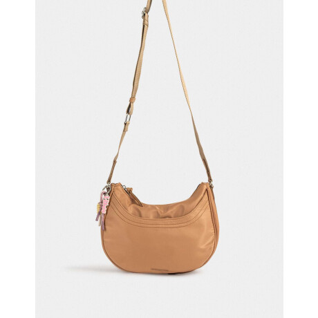 Bandolera Urbana Con Charm Marron Beige