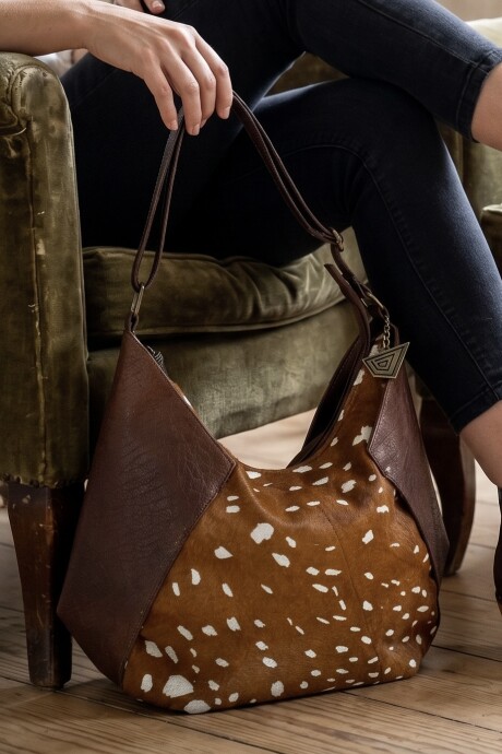 Cartera Gema Chocolate Combinada Con Print Y Arte Cartera Gema Chocolate Combinada Con Print Y Arte