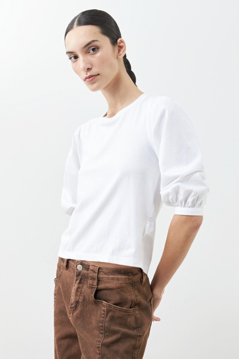 Remera con mangas abullonadas blanco