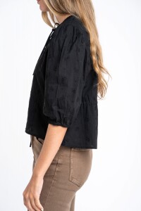 Blusa Broderie Negro