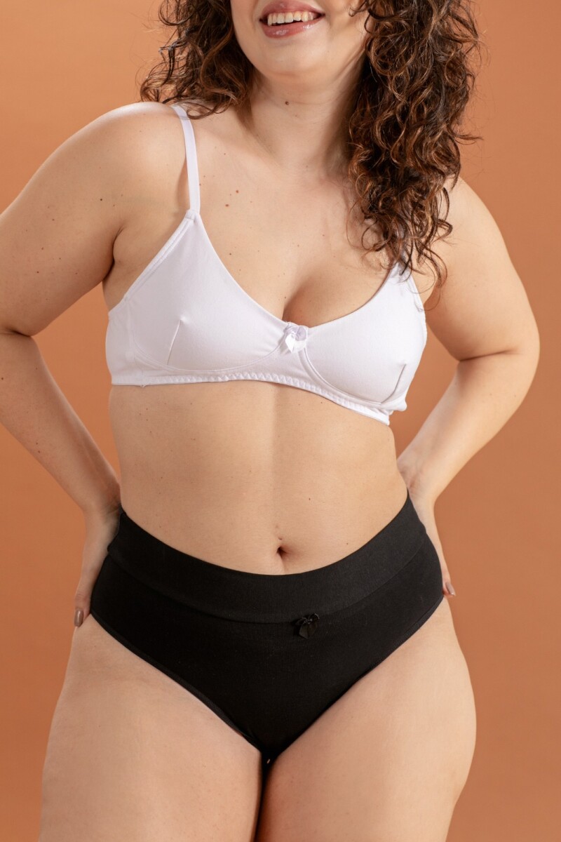 Bombacha de Lycra y Algodon. 