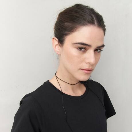 REMERA CALIRA Negro
