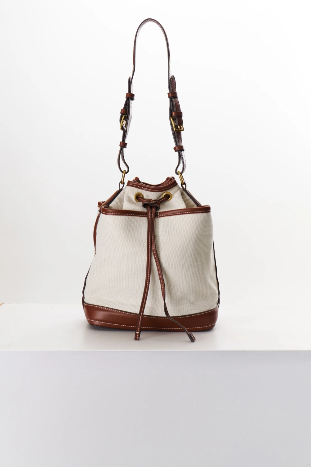 CARTERA CUERO VIVO