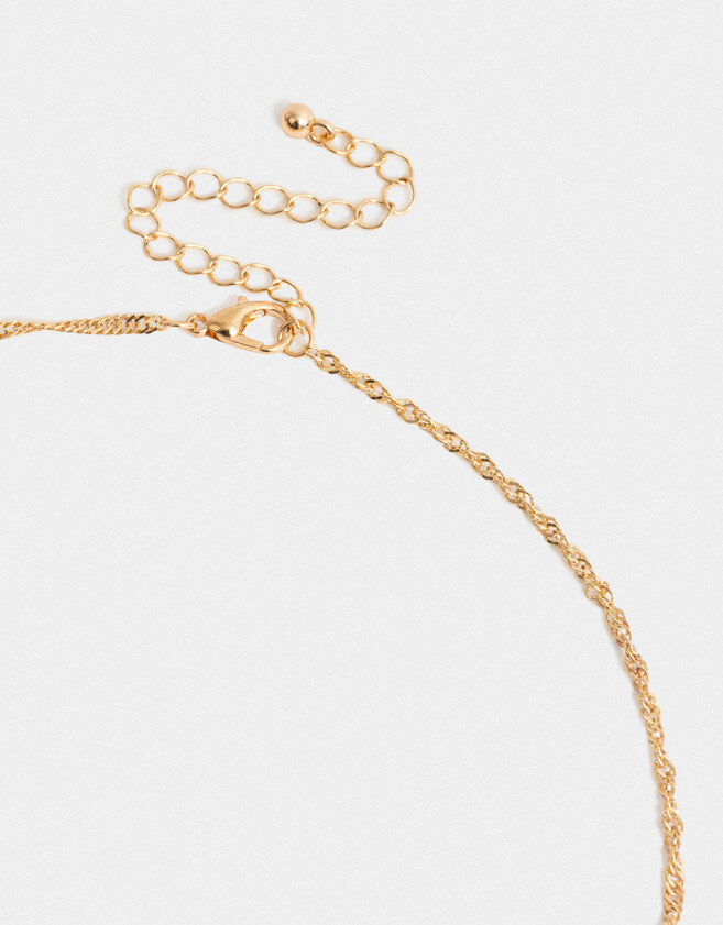 Cadena Corta con Dije Con corazón Cadena Corta Con Dije Corazón Dorado - Dorado