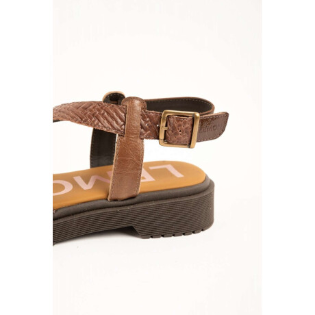 Sandalia Entrecruzada Texturada Chocolate