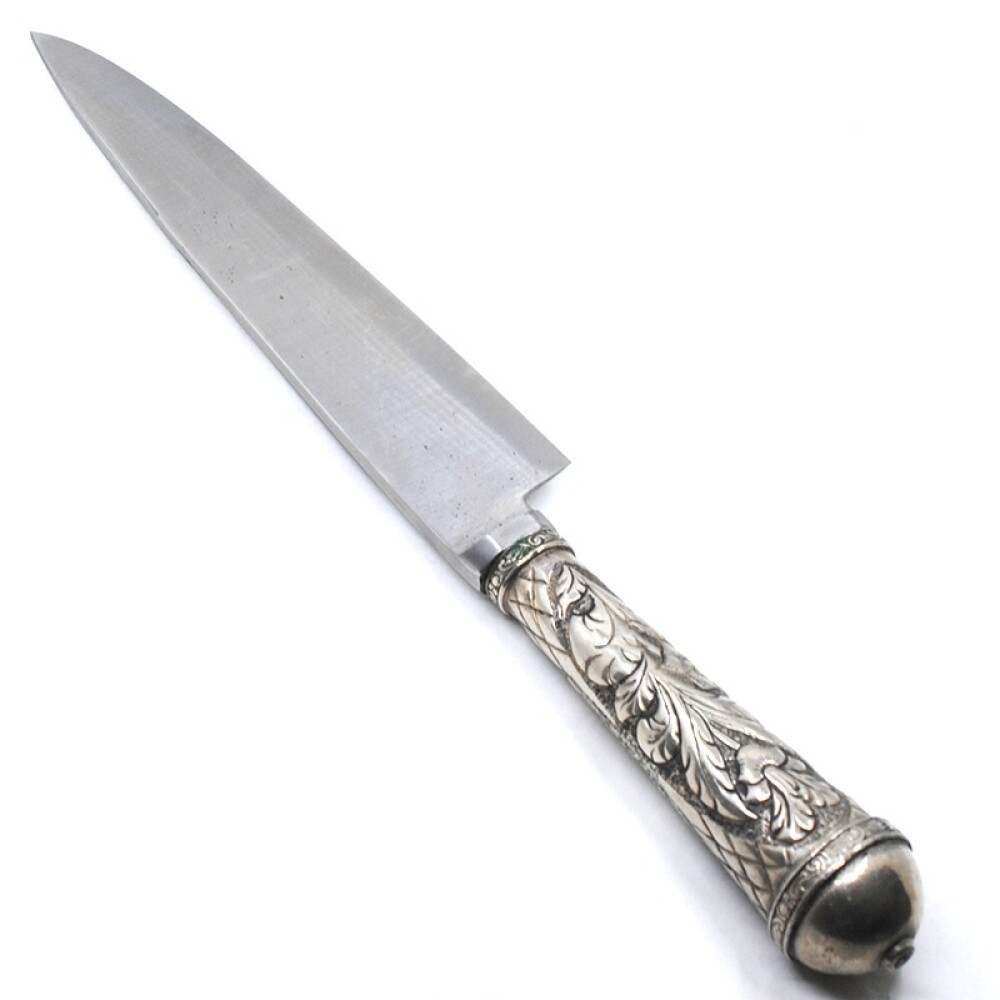 Cuchillo cabo de plata, hoja Trento stainless steel. Usado Cuchillo cabo de plata, hoja Trento stainless steel. Usado