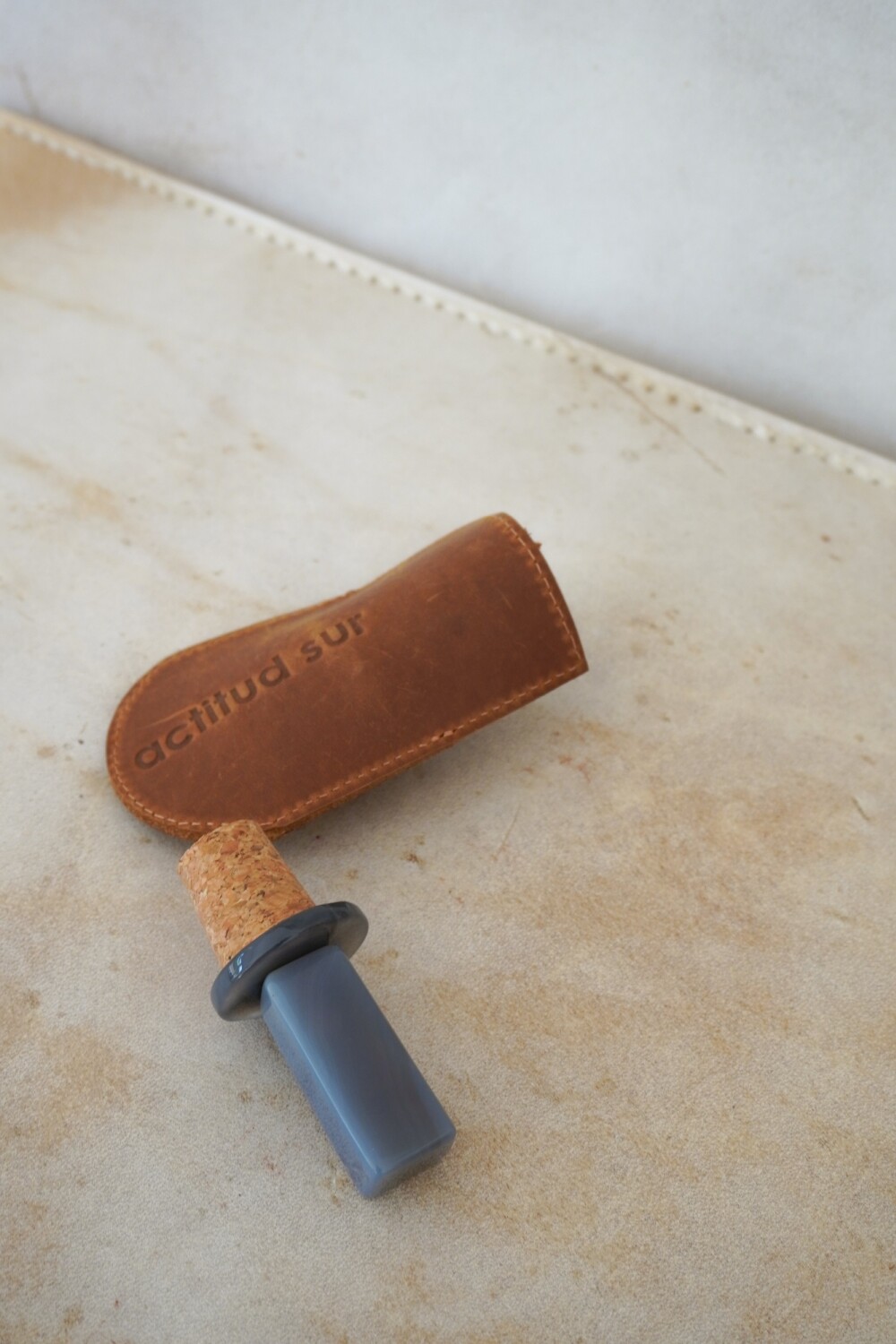 Wine Tool Gris