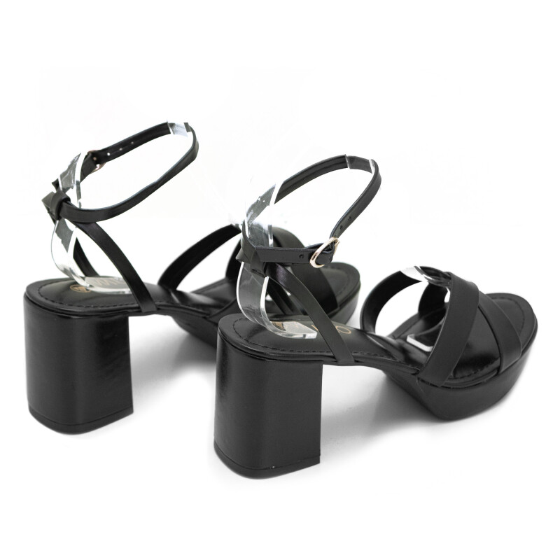 Sandalia VIA UNO de Mujer - 940001 Negro