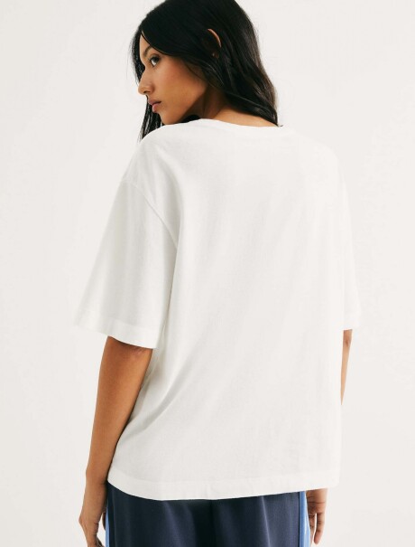 CAMISETA OVERSIZED CON ESTAMPA T-SHIRT MM FEM