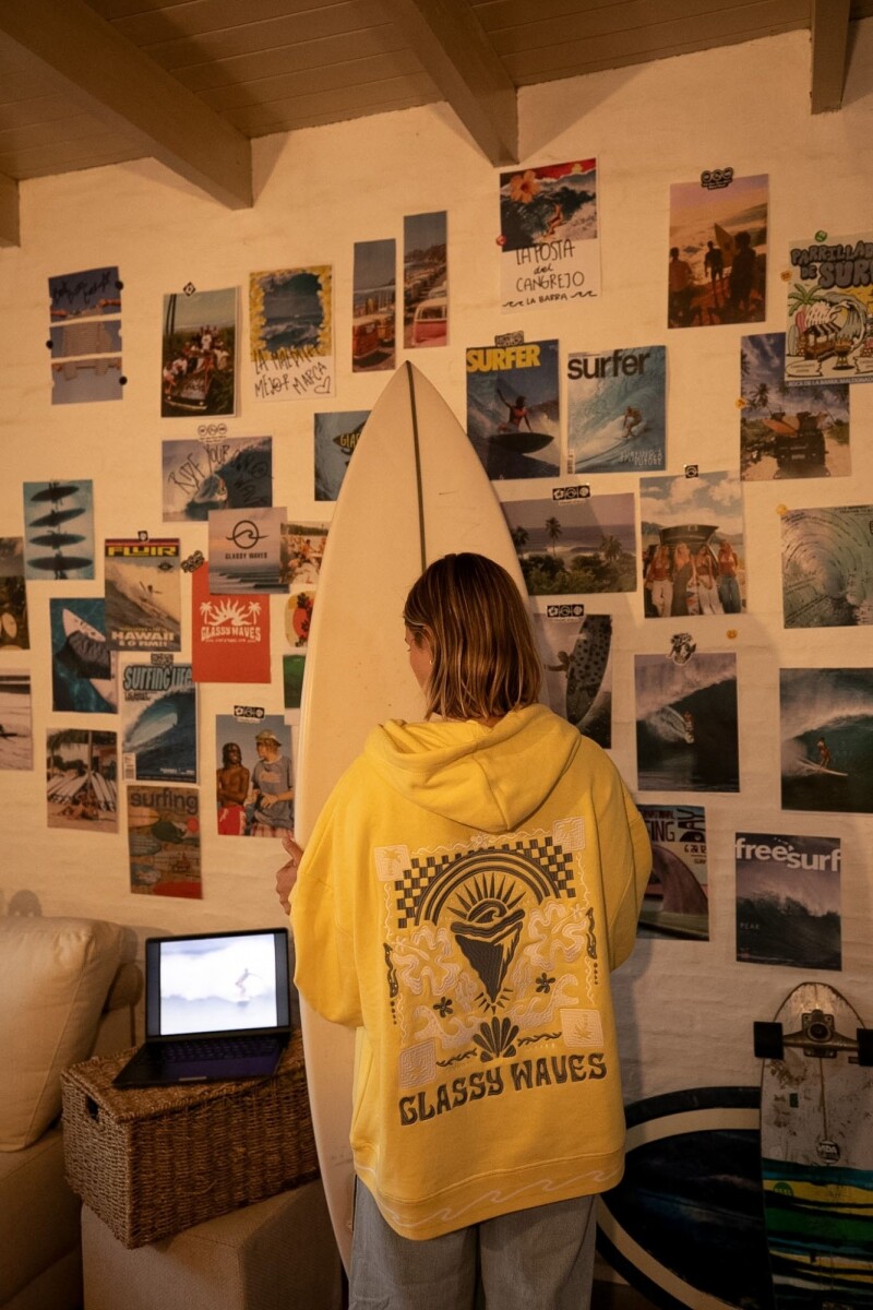 Hoodie Fiji Bordado / Amarillo - Preventa U