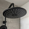 BARRAL CON DUCHA EXTERIOR MODELO CANDIA COLOR NEGRO Barral Con Ducha Exterior Modelo Candia Color Negro
