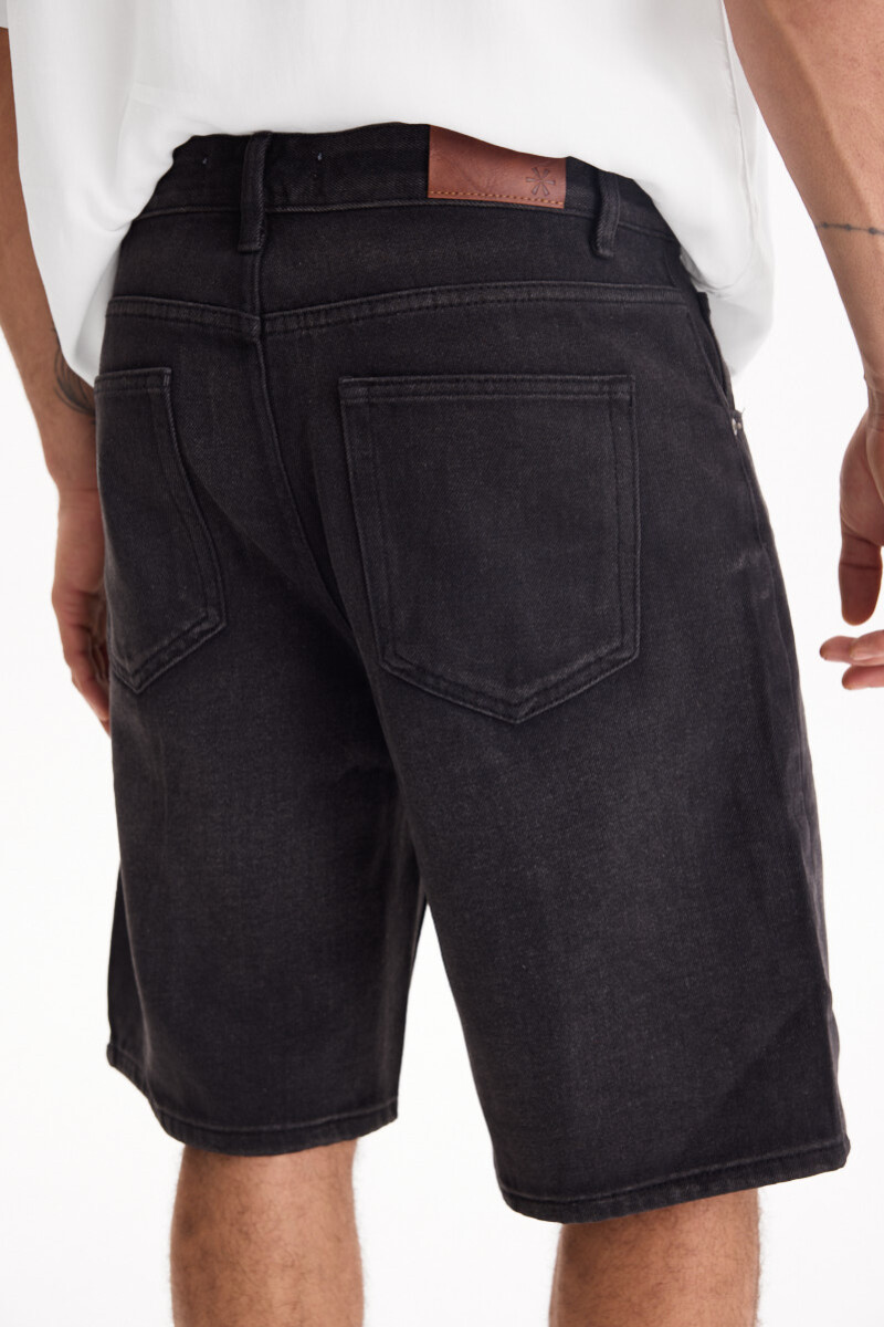 Bermuda De Jean Alaska Negro