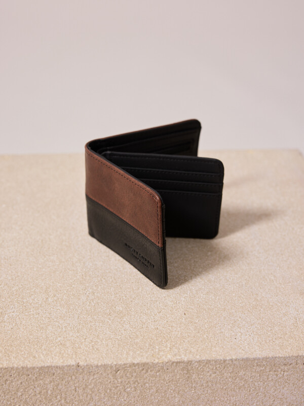 BILLETERA MARTS26 RUSTY Negro/marron