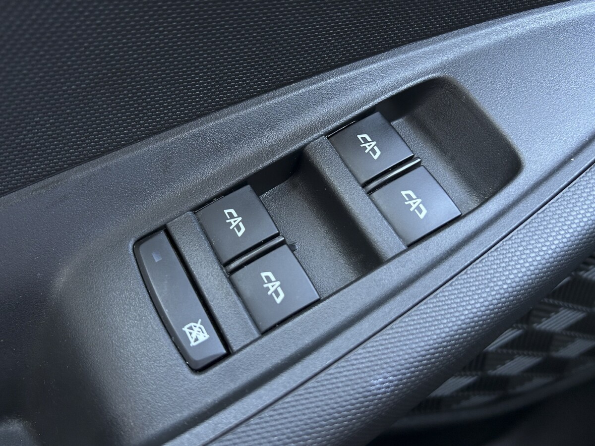 Chevrolet Montana LS 1.2T Extra Full | Permuta / Financia Chevrolet Montana LS 1.2T Extra Full | Permuta / Financia