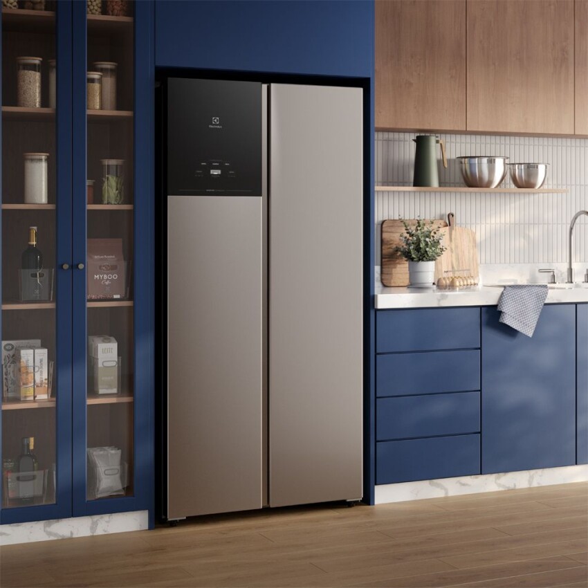 Heladera Electrolux EL-ERS44F6Y5AI inox. con dispensador Heladera Electrolux EL-ERS44F6Y5AI inox. con dispensador