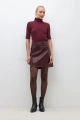 Minifalda eco-cuero bordo