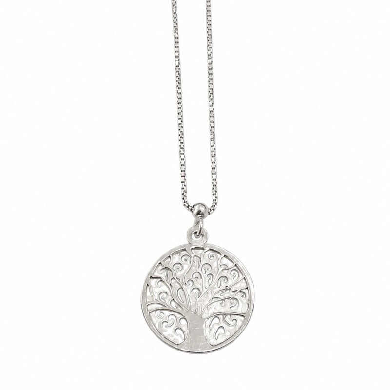Cadena y medalla arbol Cadena y medalla arbol