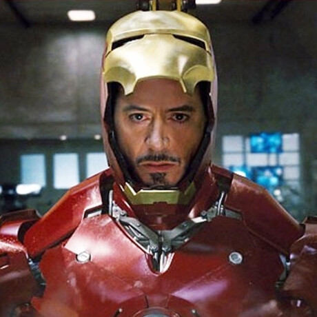 Iron Man Unmasked · Civil War [Exclusivo] - 136 Iron Man Unmasked · Civil War [Exclusivo] - 136