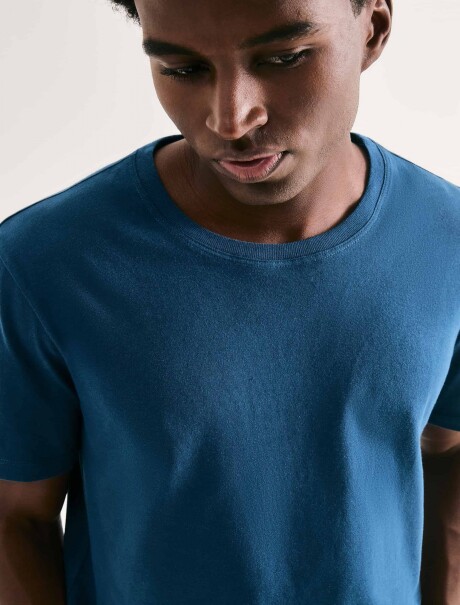 CAMISETA BÁSICA UNISSEX REGULAR WORLD AZUL