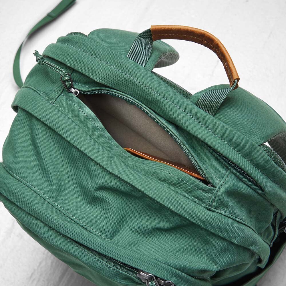 Mochila Fjallraven Raven 28 Unisex Dark Olive