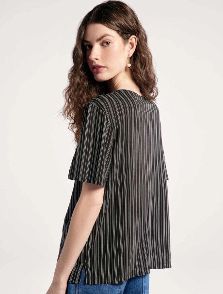 BLUSA DE CUELLO EN V CON ESTAMPADO AZUL