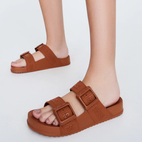 Sandalias Melissa de Dama - Cozy Slide M-Lover - 35849CA697 MARRON/BLANCO