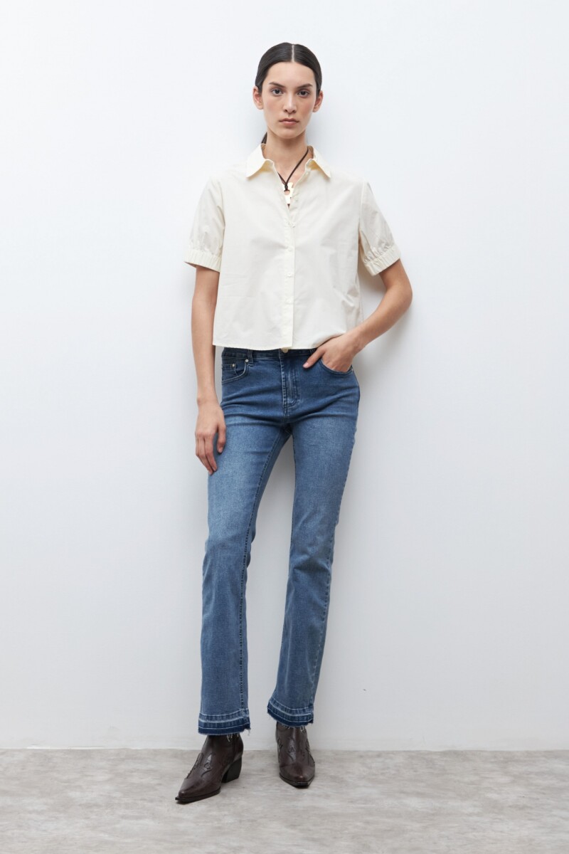 Camisa manga corta beige claro