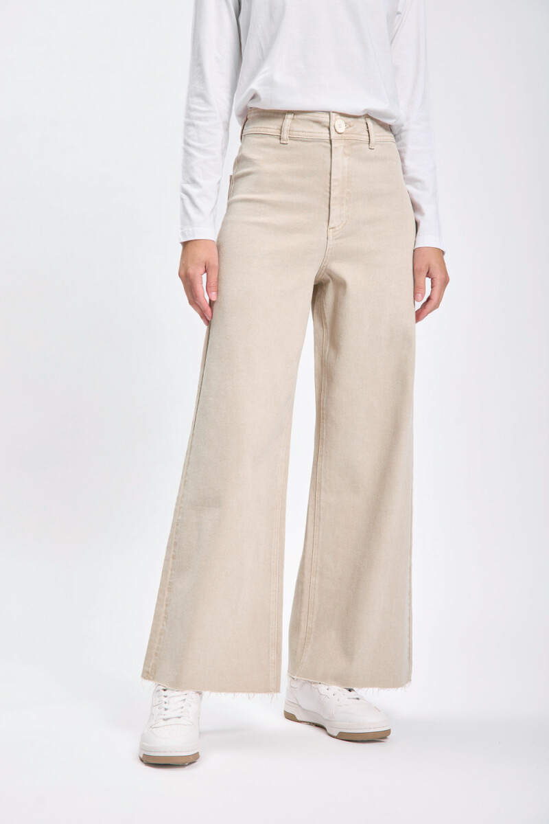 Pantalón jean ancho Beige