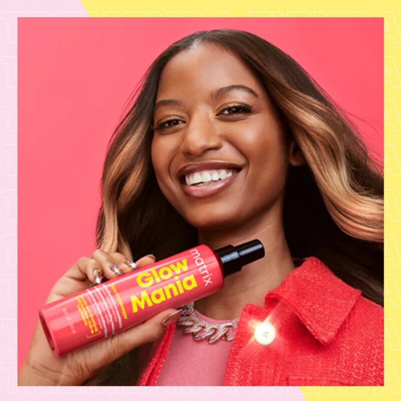 Pack Matrix Glow Mania Para Brillo Y Cuidado De Cabello Opaco O Teñido Pack Matrix Glow Mania Para Brillo Y Cuidado De Cabello Opaco O Teñido