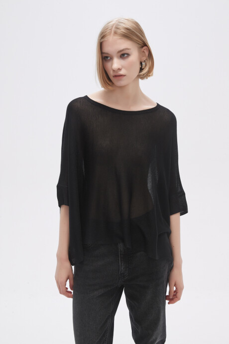 Remera Magnetus Negro