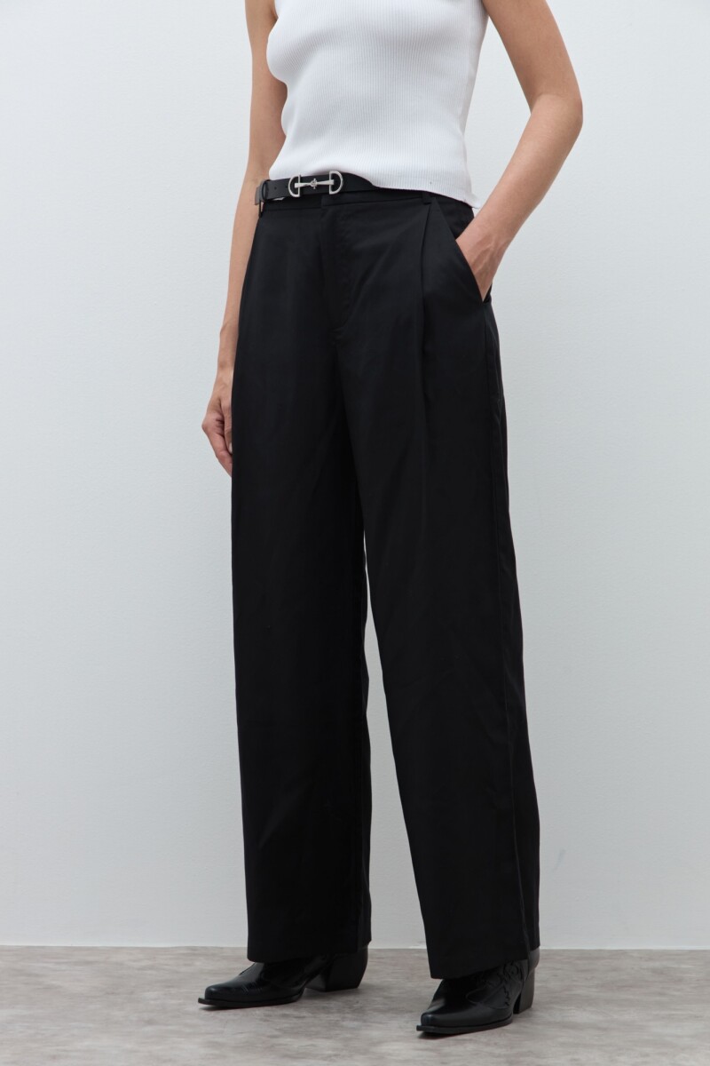 Pantalón pinzado lyocell negro