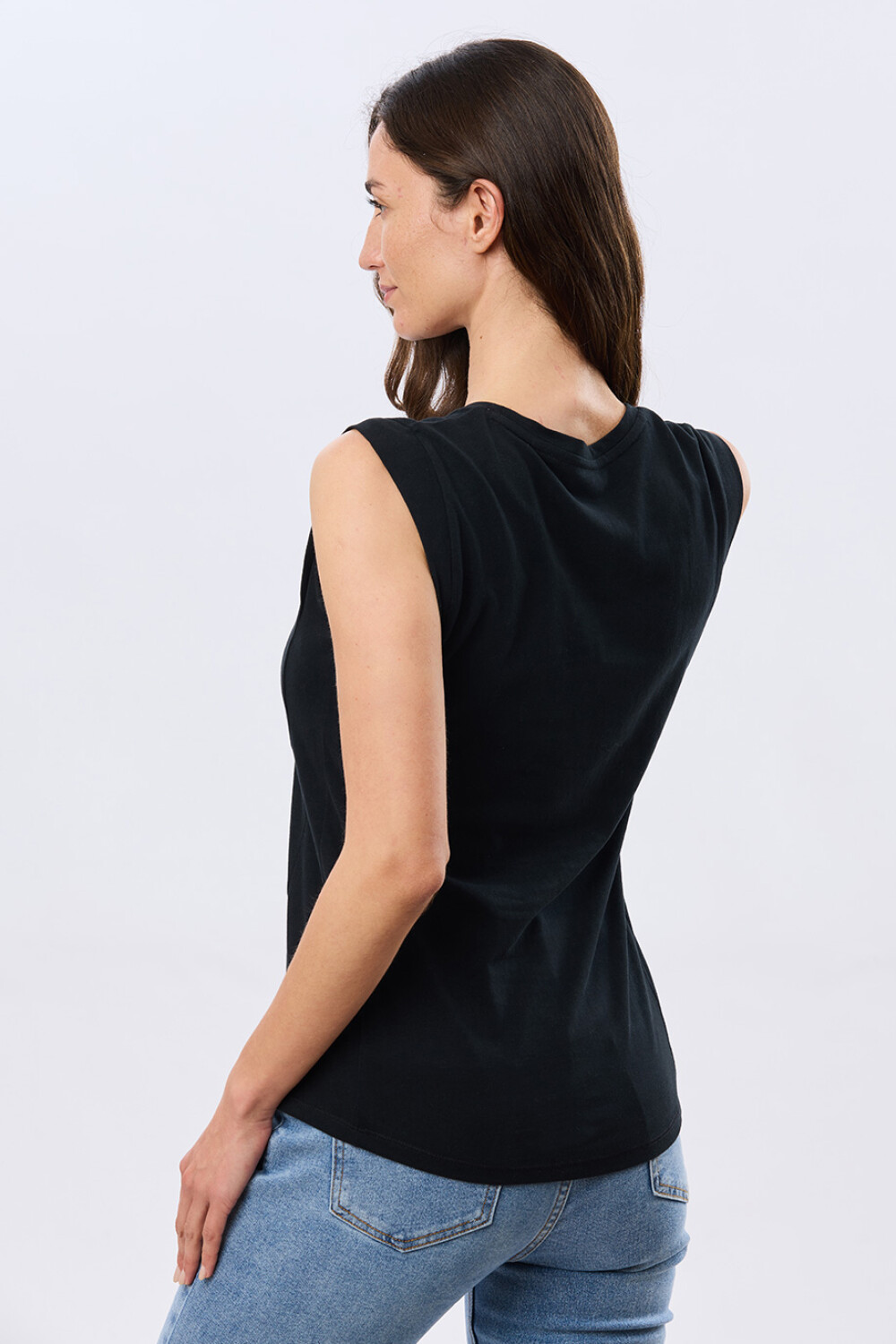 REMERA LISA DE ALGODÓN Negro