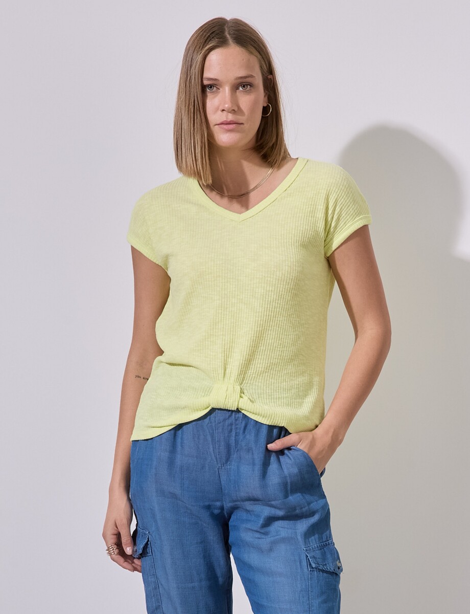 Remera Rib Escote V - Verde 