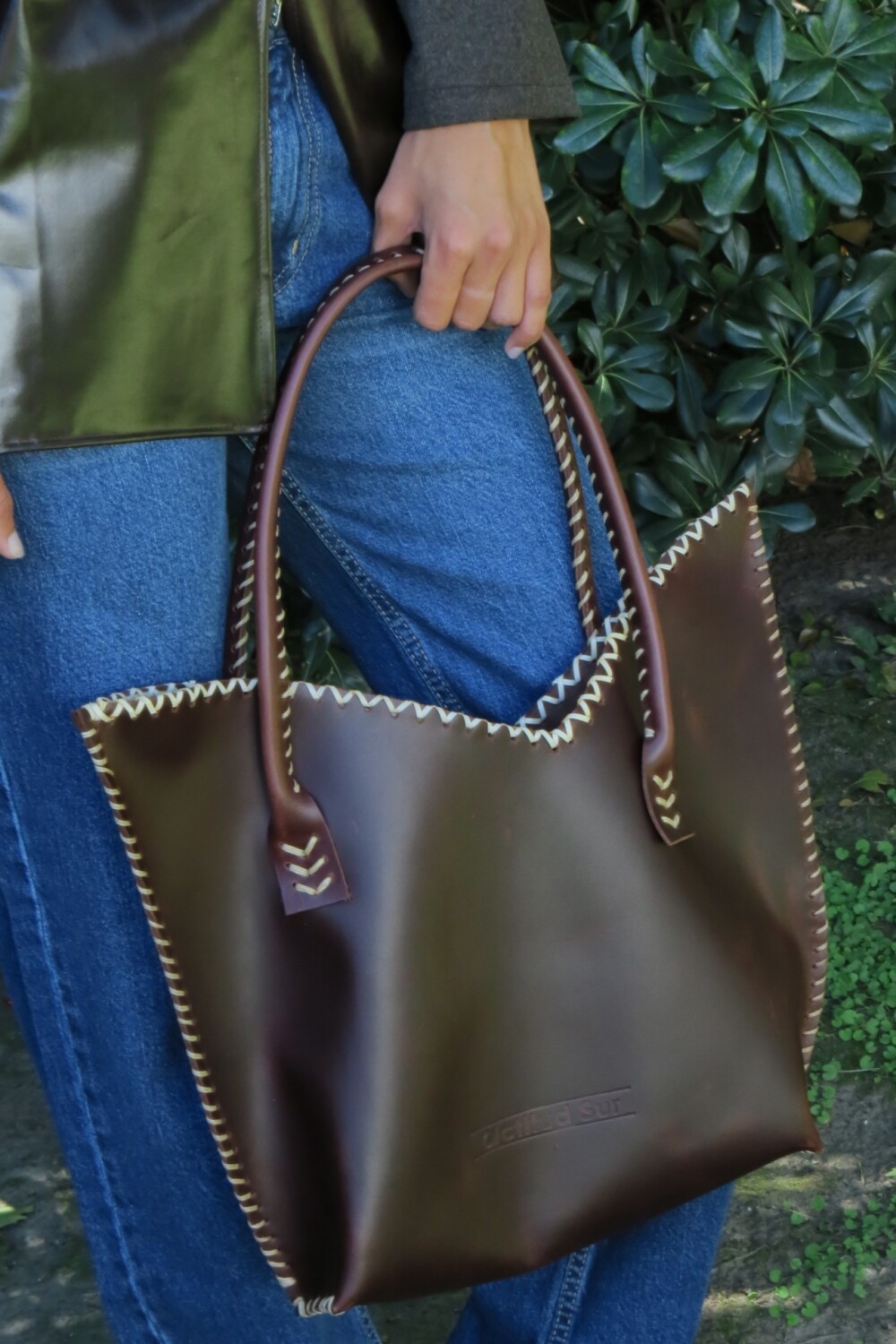 Medium Carry Bag Chocolate