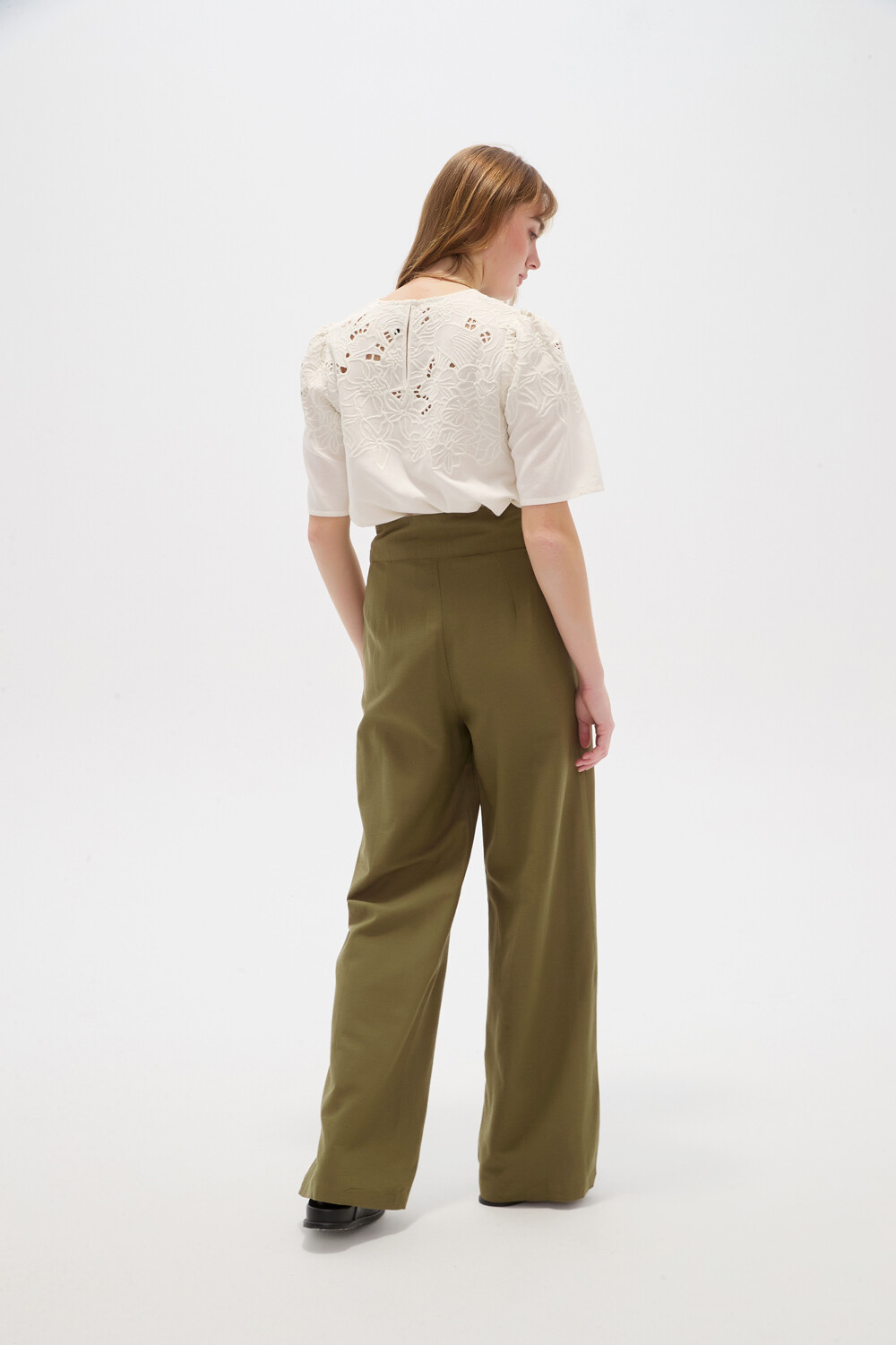 Pantalon Ravu Verde Oliva