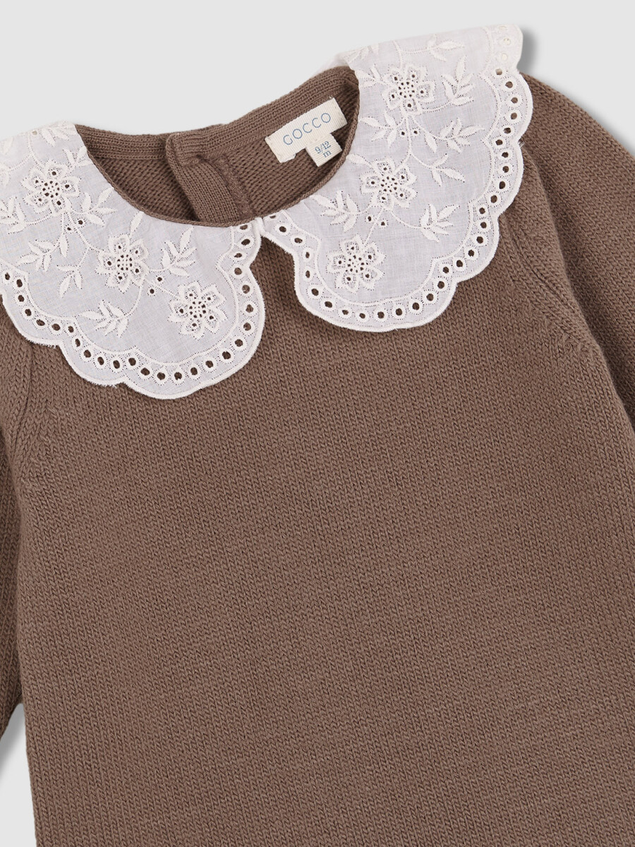 Vestido De Punto Con Cuello Nude
