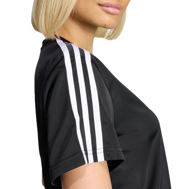 Remera Adidas Fb Tee - Negro Remera Adidas Fb Tee - Negro